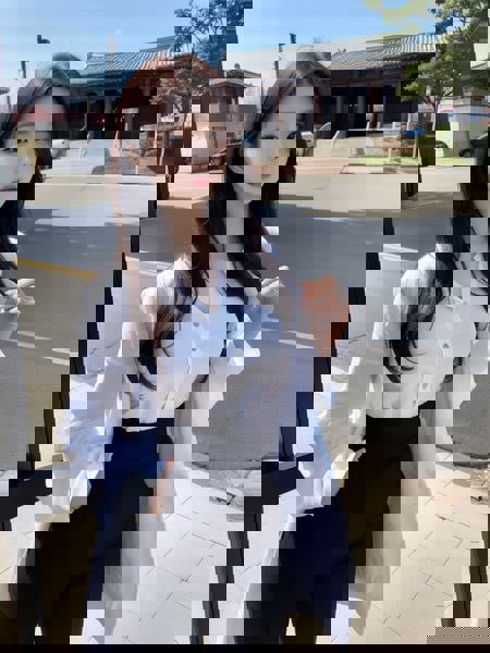 393052.jpeg